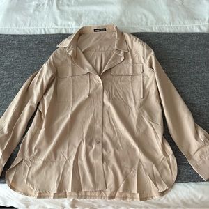 SHEIN tan double pocket blouse, great for fall, size M